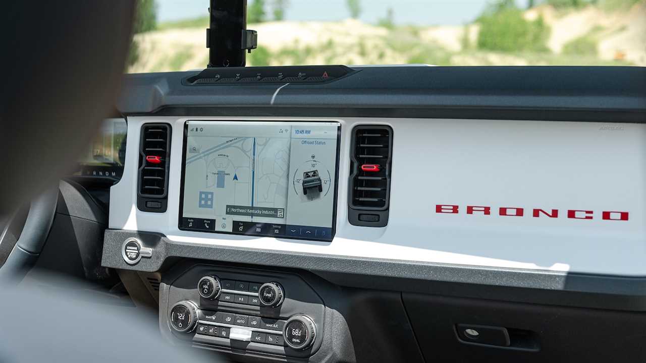 The 2021 Ford Bronco’s Fuel Economy Is Not Good, Trails Even the Thirsty Wrangler