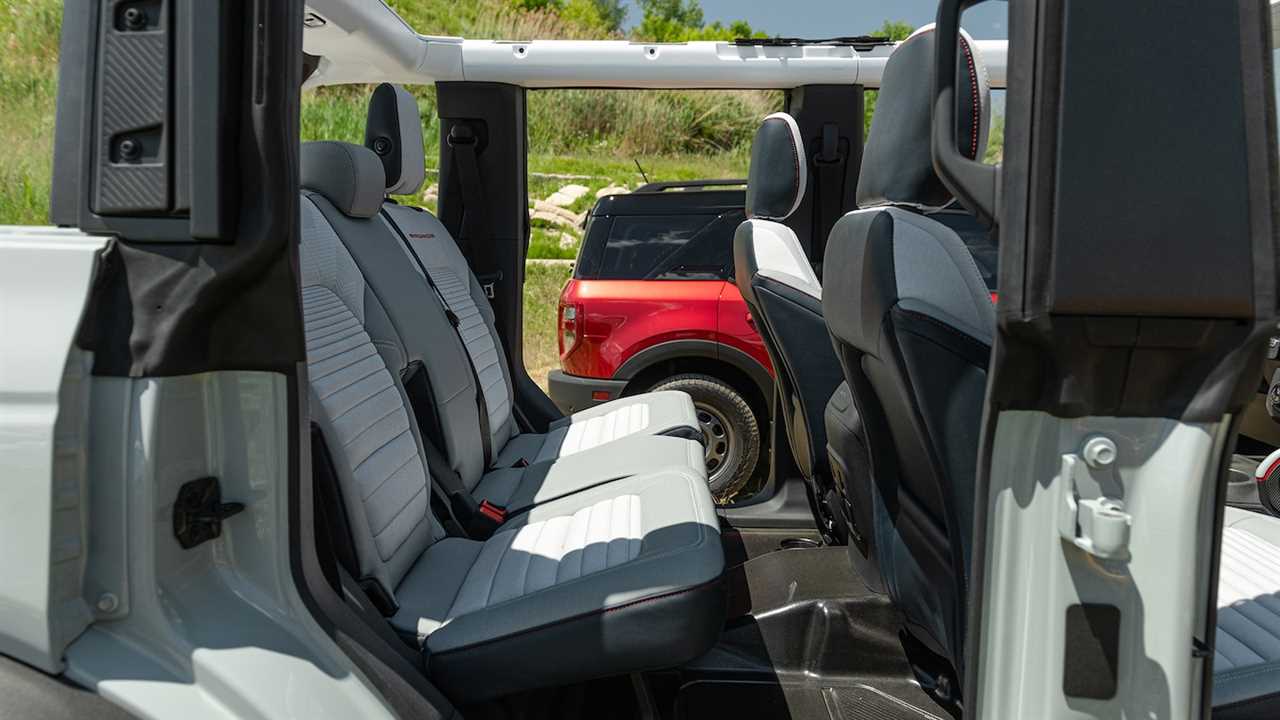 The 2021 Ford Bronco’s Fuel Economy Is Not Good, Trails Even the Thirsty Wrangler