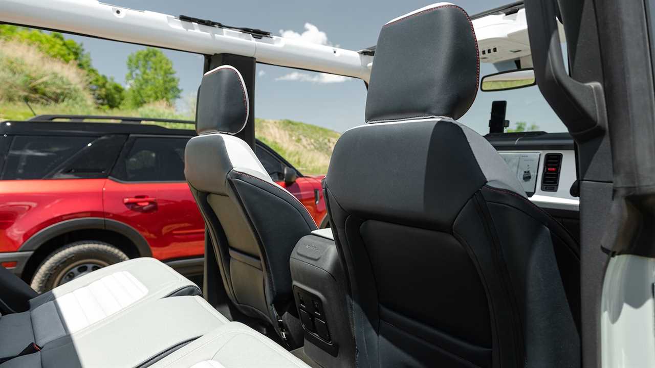 The 2021 Ford Bronco’s Fuel Economy Is Not Good, Trails Even the Thirsty Wrangler
