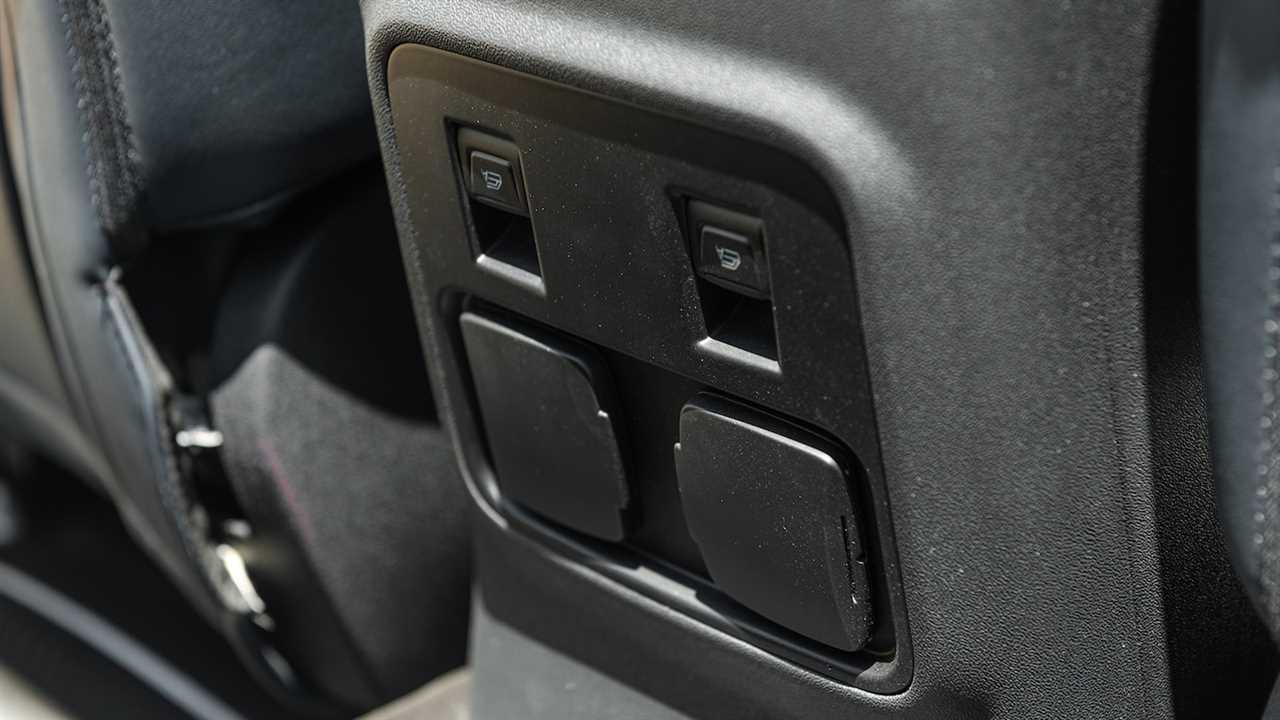 The 2021 Ford Bronco’s Fuel Economy Is Not Good, Trails Even the Thirsty Wrangler
