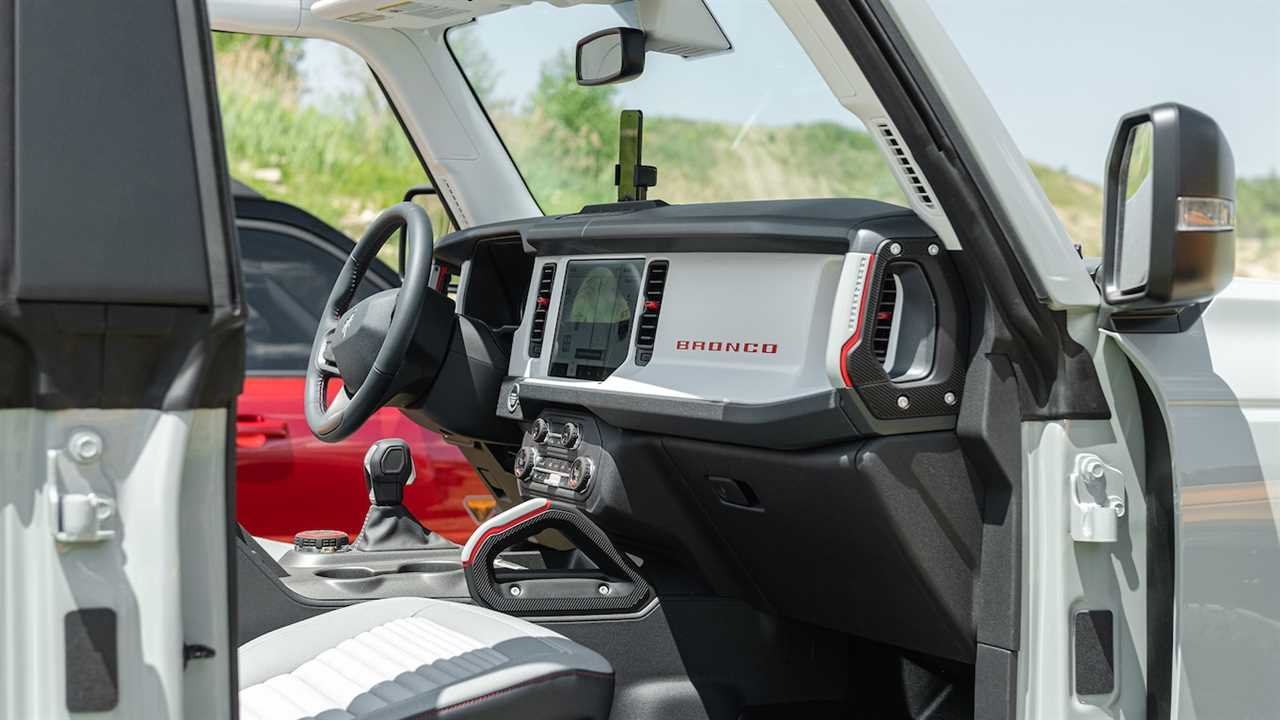 The 2021 Ford Bronco’s Fuel Economy Is Not Good, Trails Even the Thirsty Wrangler