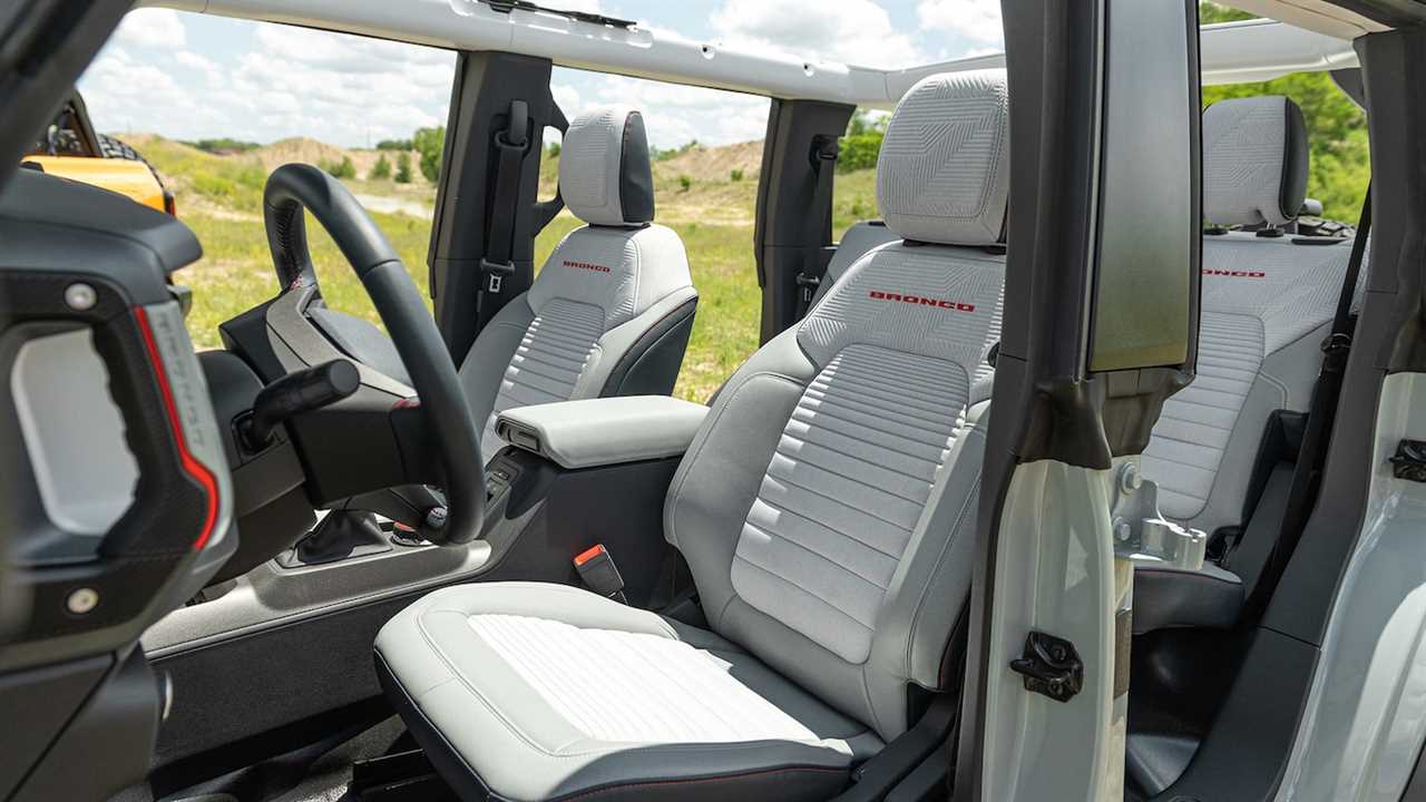 The 2021 Ford Bronco’s Fuel Economy Is Not Good, Trails Even the Thirsty Wrangler