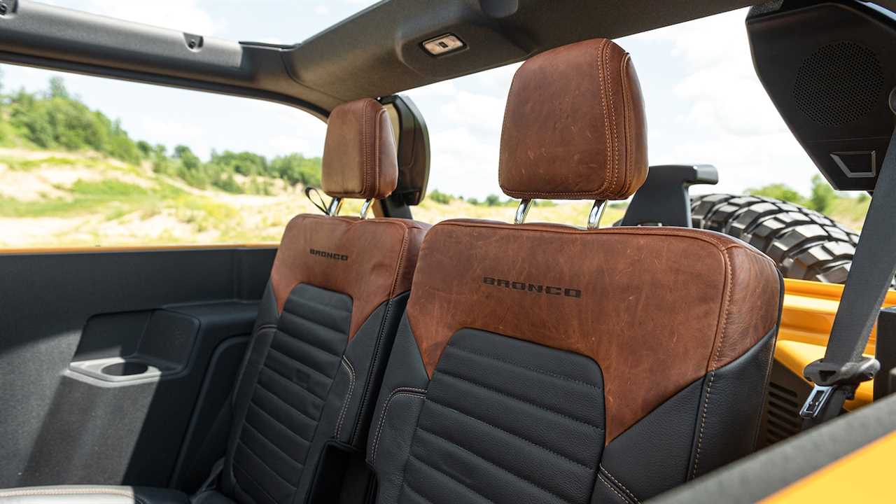 The 2021 Ford Bronco’s Fuel Economy Is Not Good, Trails Even the Thirsty Wrangler