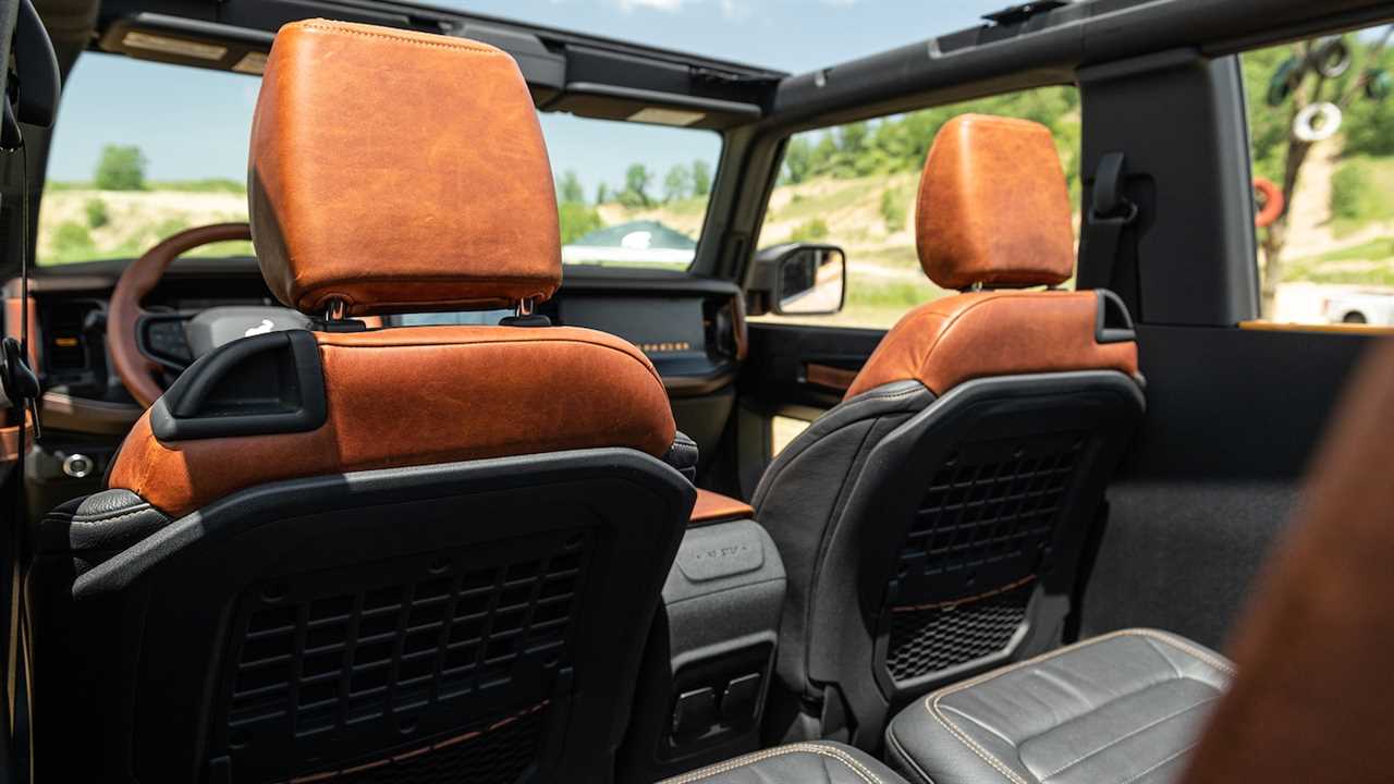 The 2021 Ford Bronco’s Fuel Economy Is Not Good, Trails Even the Thirsty Wrangler
