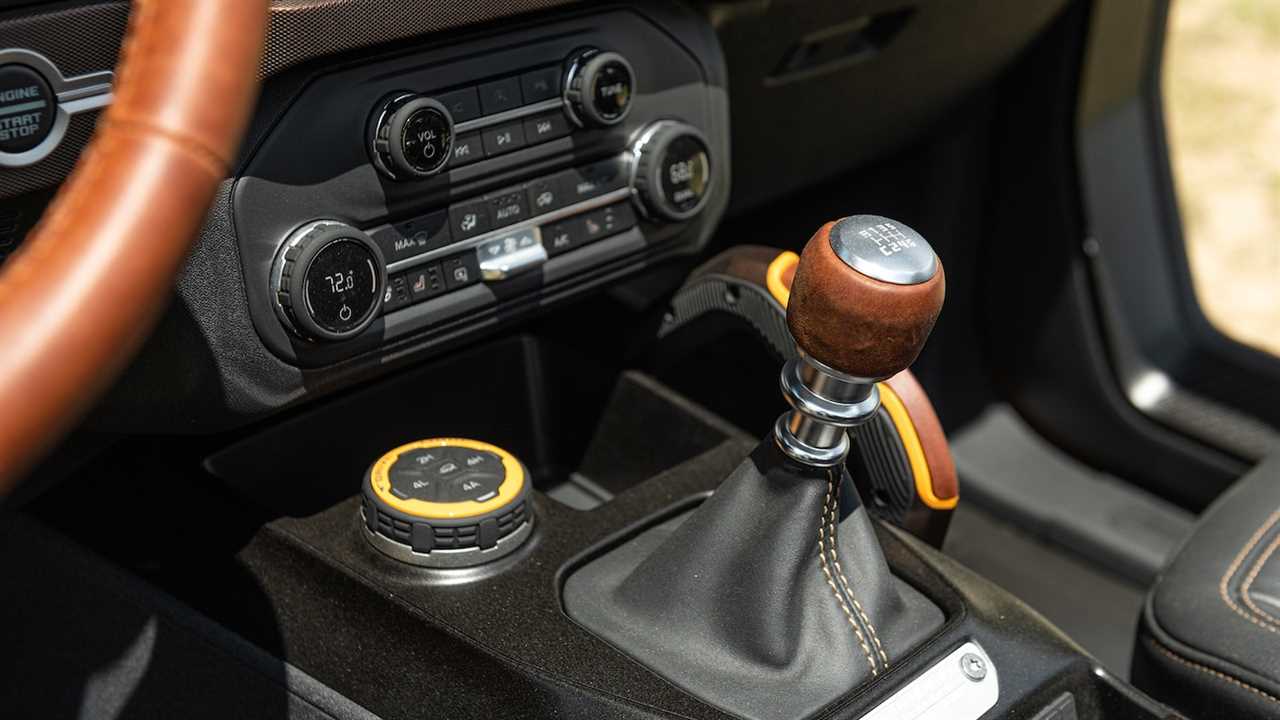 The 2021 Ford Bronco’s Fuel Economy Is Not Good, Trails Even the Thirsty Wrangler