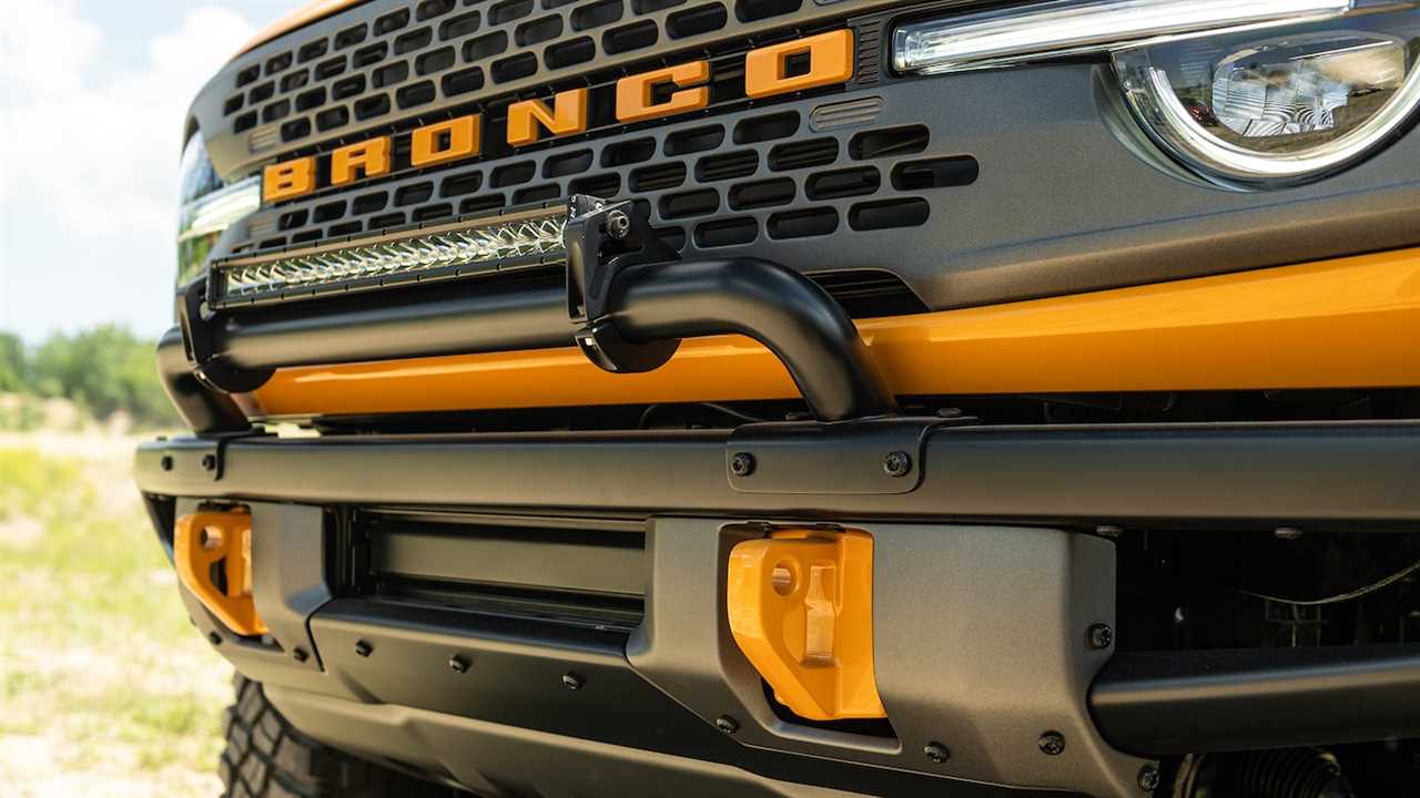 The 2021 Ford Bronco’s Fuel Economy Is Not Good, Trails Even the Thirsty Wrangler