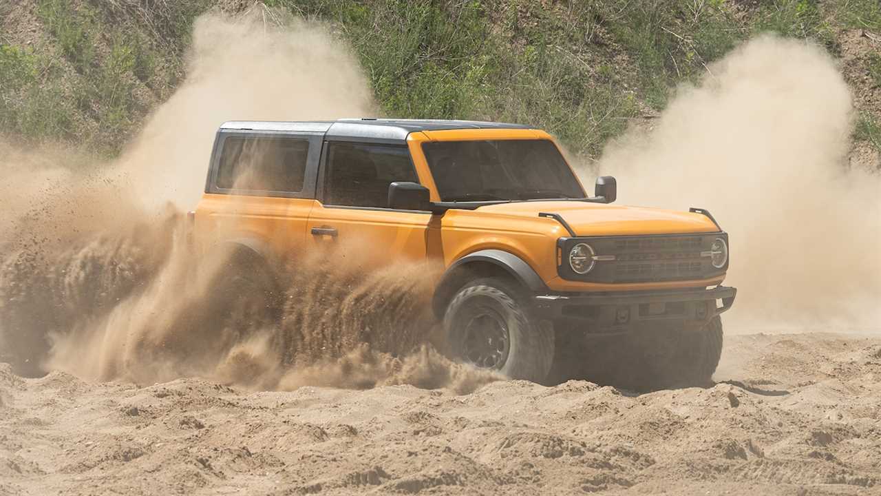 The 2021 Ford Bronco’s Fuel Economy Is Not Good, Trails Even the Thirsty Wrangler