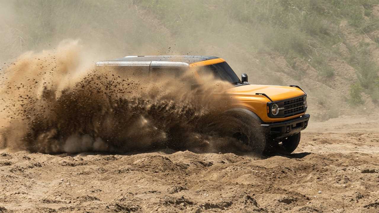 The 2021 Ford Bronco’s Fuel Economy Is Not Good, Trails Even the Thirsty Wrangler