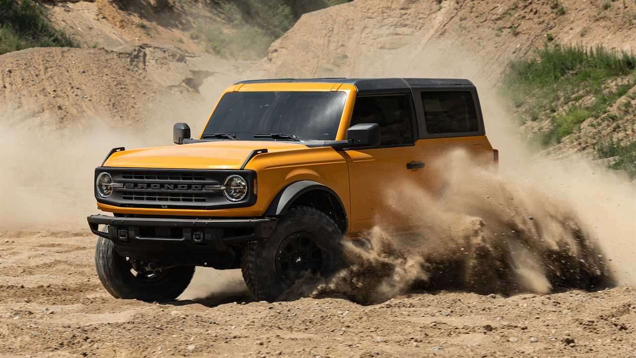 The 2021 Ford Bronco’s Fuel Economy Is Not Good, Trails Even the Thirsty Wrangler