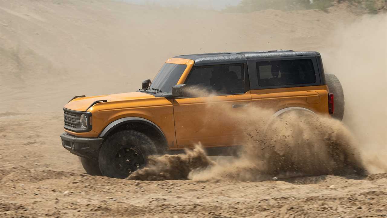 The 2021 Ford Bronco’s Fuel Economy Is Not Good, Trails Even the Thirsty Wrangler