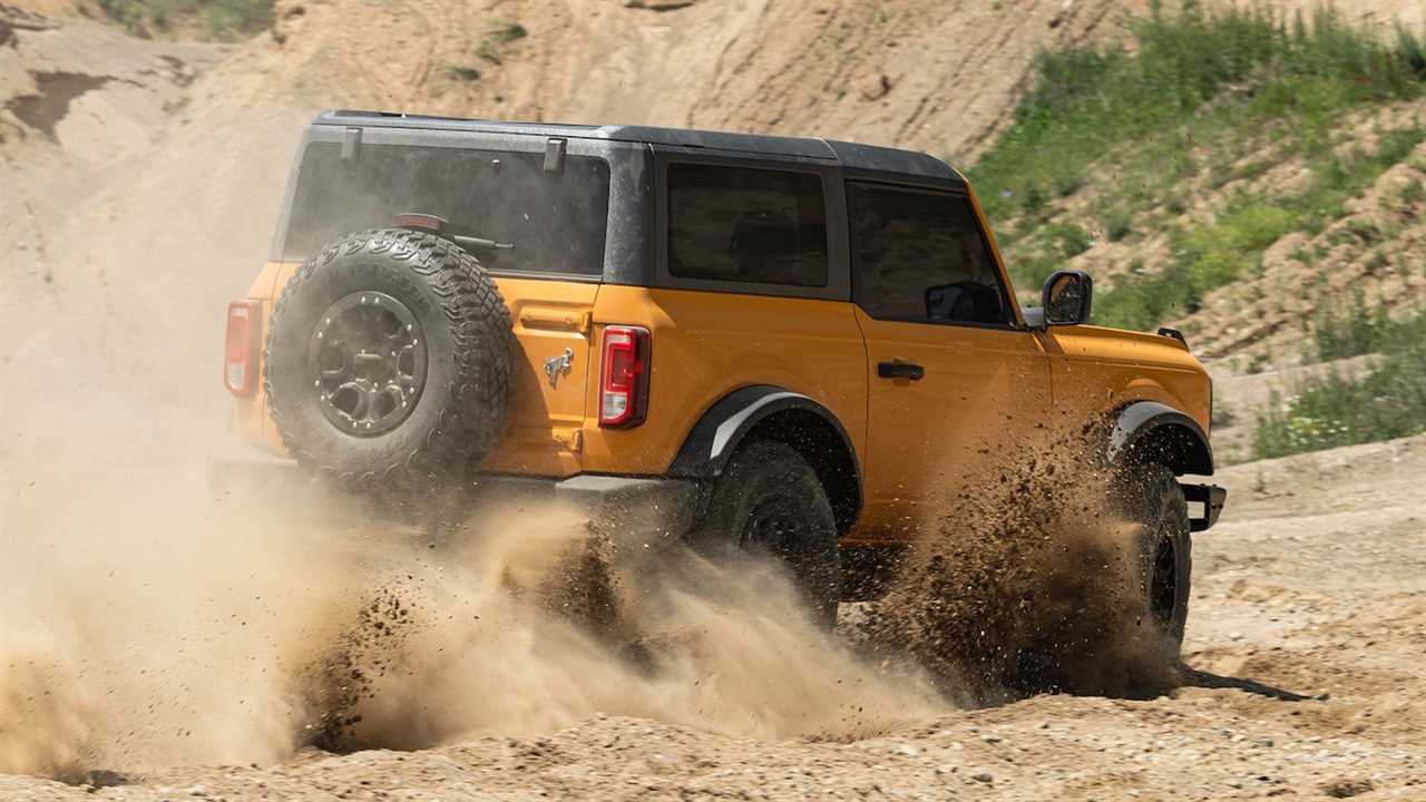 The 2021 Ford Bronco’s Fuel Economy Is Not Good, Trails Even the Thirsty Wrangler