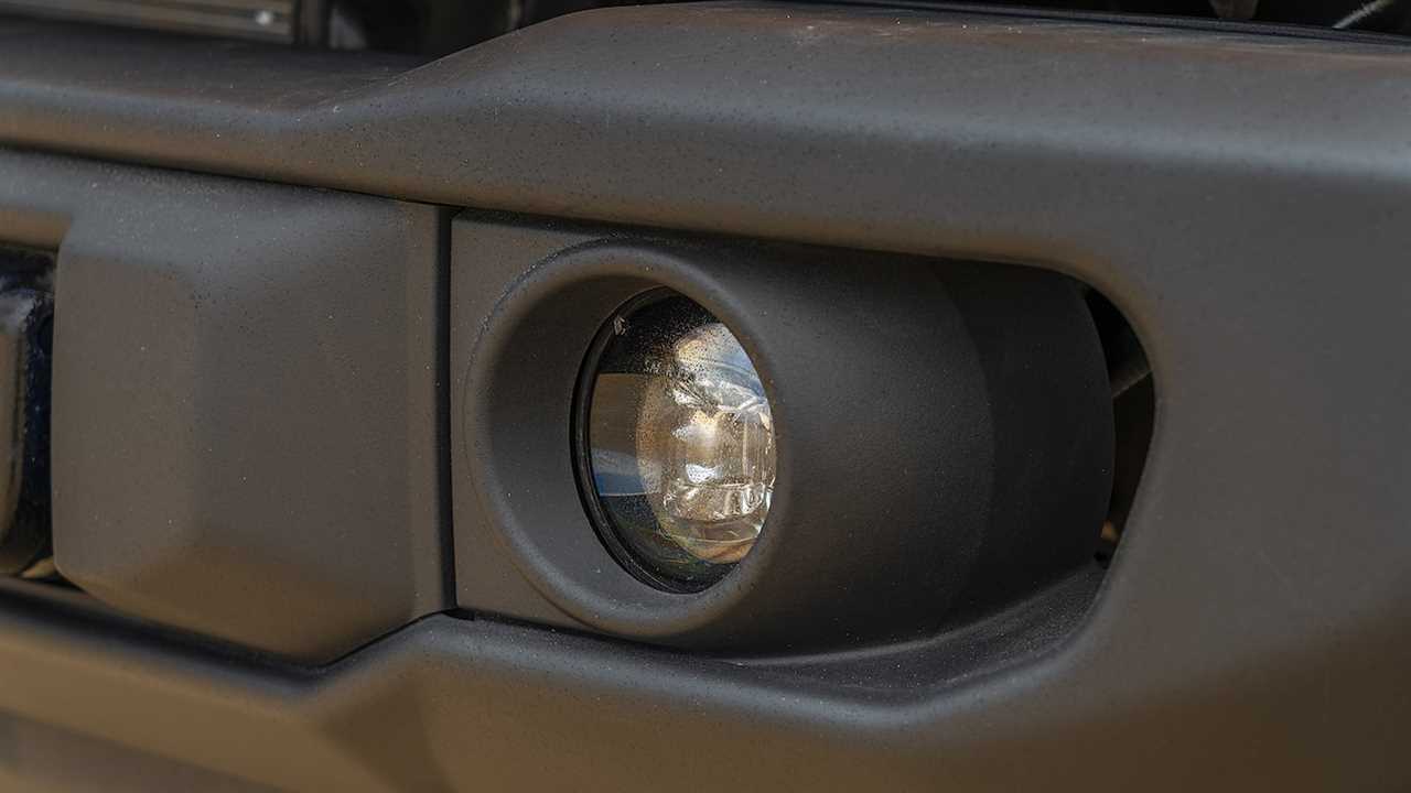 The 2021 Ford Bronco’s Fuel Economy Is Not Good, Trails Even the Thirsty Wrangler
