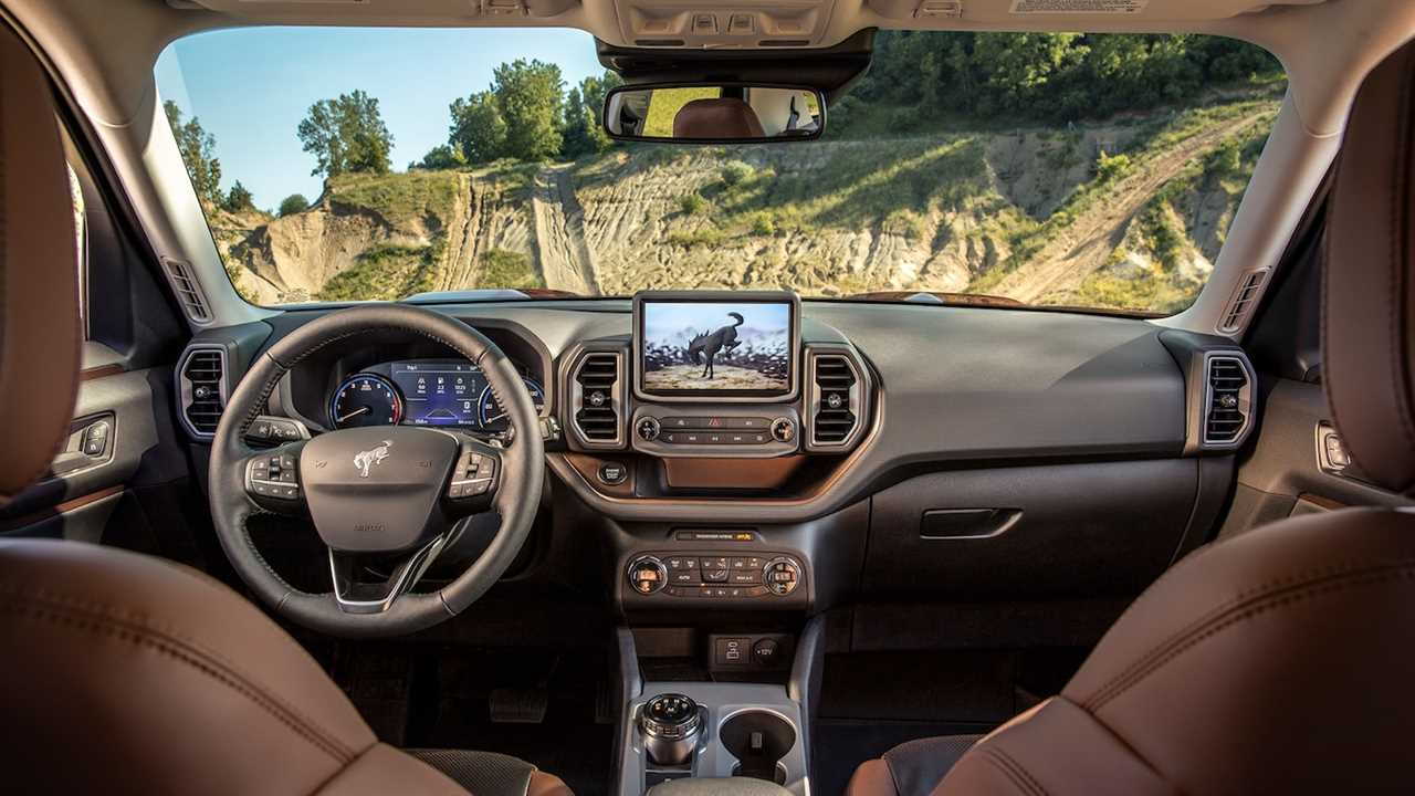 The 2021 Ford Bronco’s Fuel Economy Is Not Good, Trails Even the Thirsty Wrangler