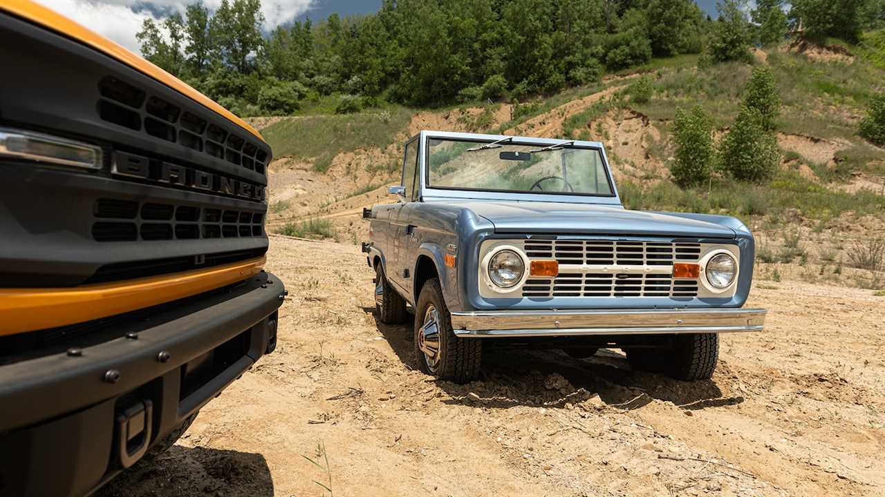 The 2021 Ford Bronco’s Fuel Economy Is Not Good, Trails Even the Thirsty Wrangler