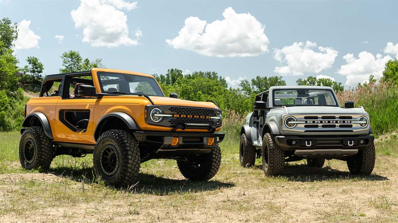 The 2021 Ford Bronco’s Fuel Economy Is Not Good, Trails Even the Thirsty Wrangler