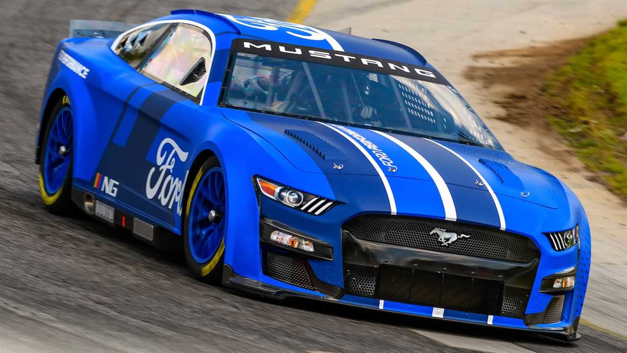 2022 Ford Mustang Next-Gen NASCAR Cup Series Racer Gallops Into View