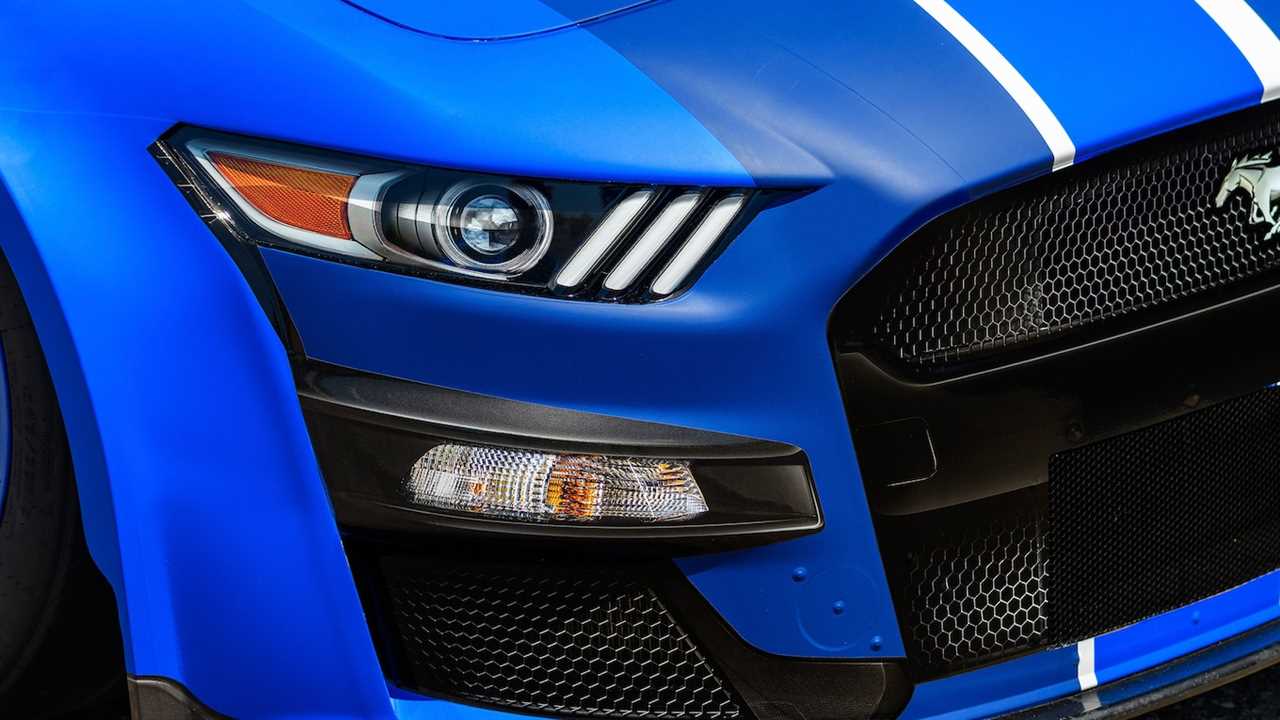 2022 Ford Mustang Next-Gen NASCAR Cup Series Racer Gallops Into View