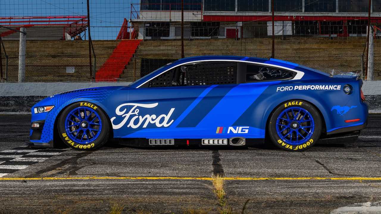 2022 Ford Mustang Next-Gen NASCAR Cup Series Racer Gallops Into View