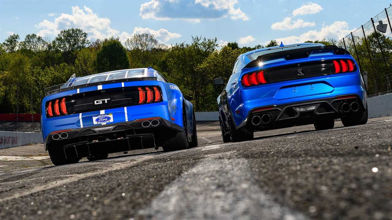 2022 Ford Mustang Next-Gen NASCAR Cup Series Racer Gallops Into View