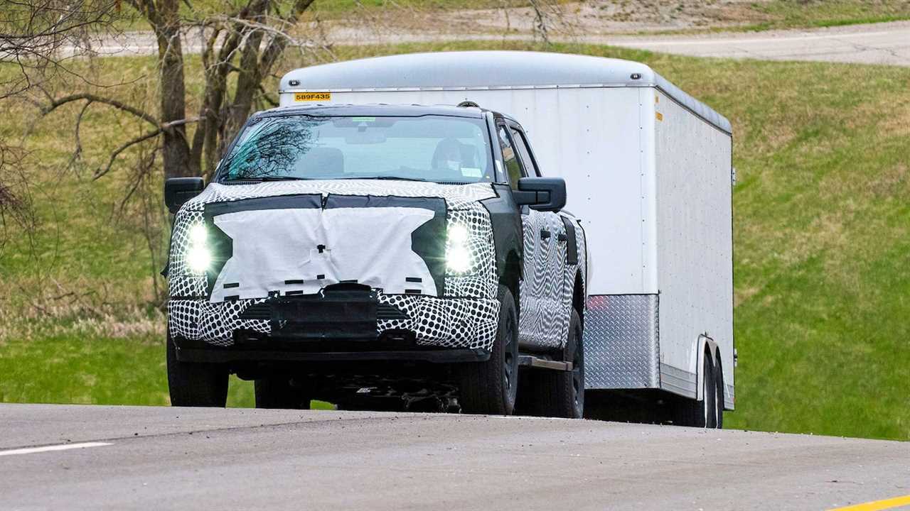 2022 Ford F-150 Lightning electric prototype testing 