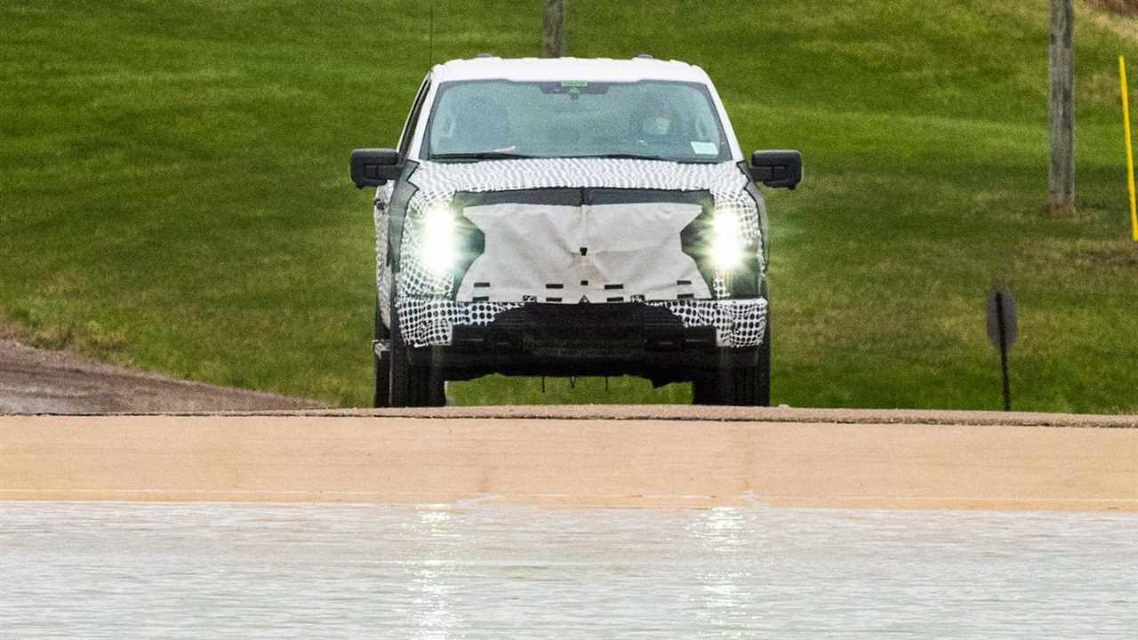 2022 Ford F-150 Lightning electric prototype testing