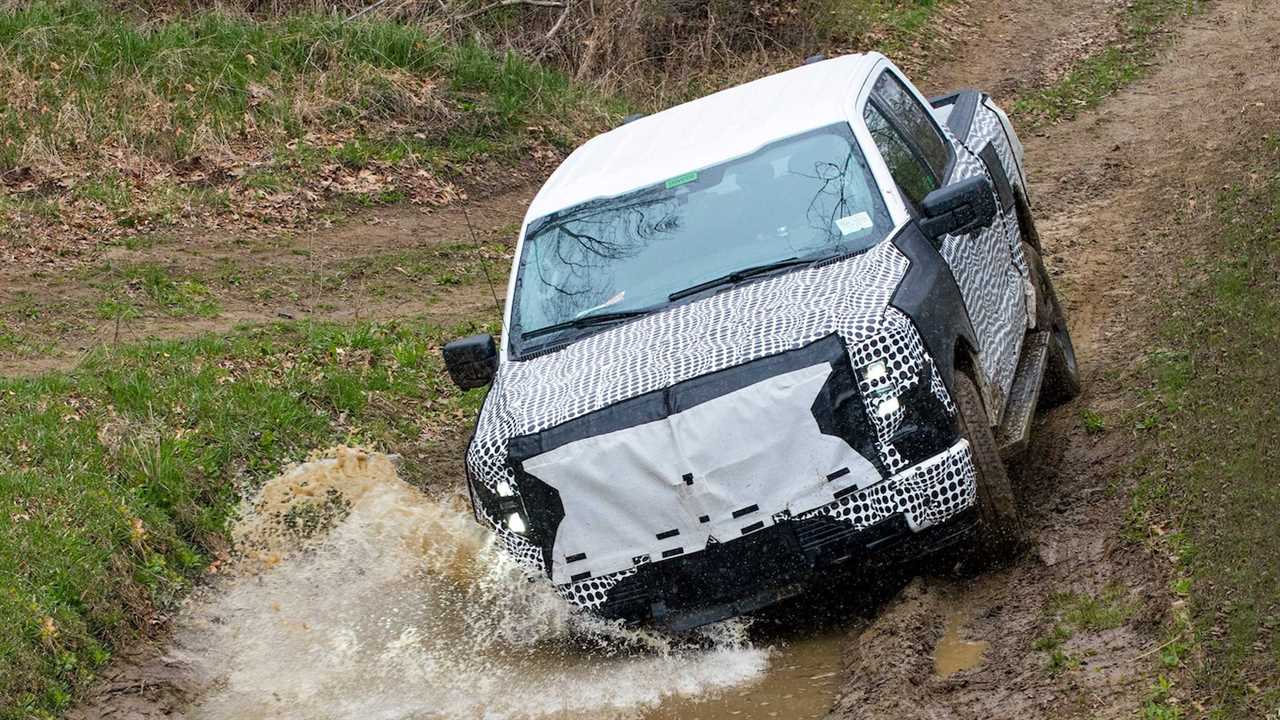 2022 Ford F-150 Lightning electric prototype testing