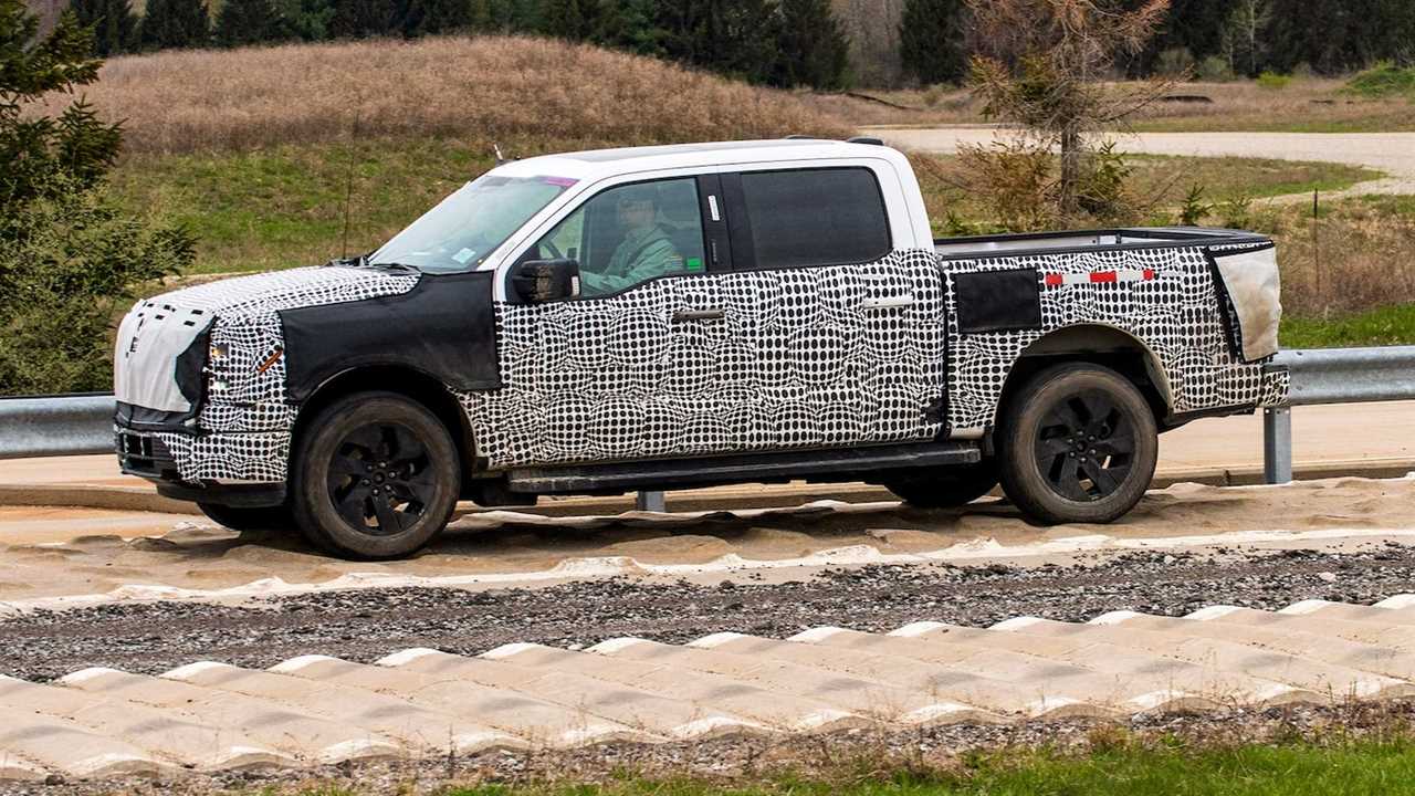 2022 Ford F-150 Lightning electric prototype testing