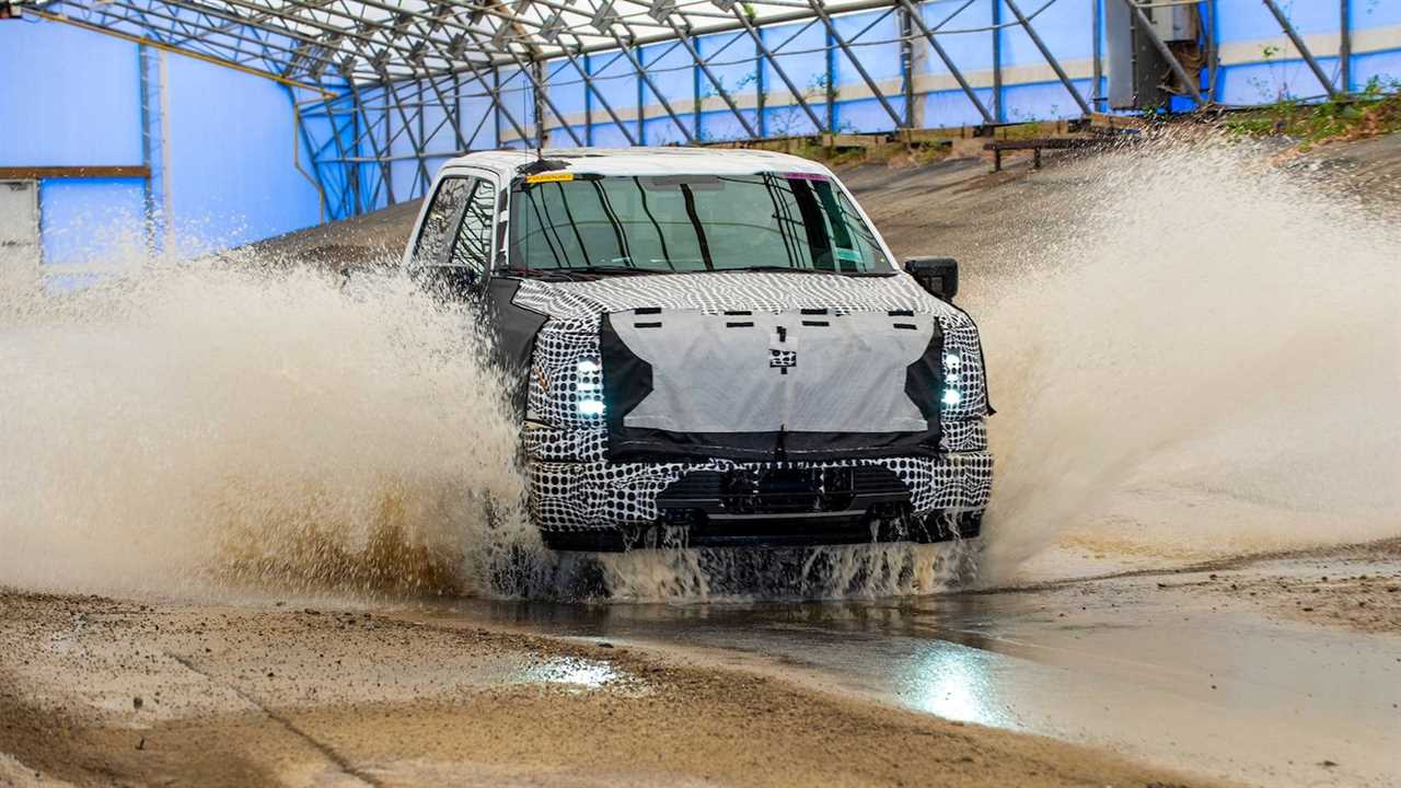 2022 Ford F-150 Lightning electric prototype testing