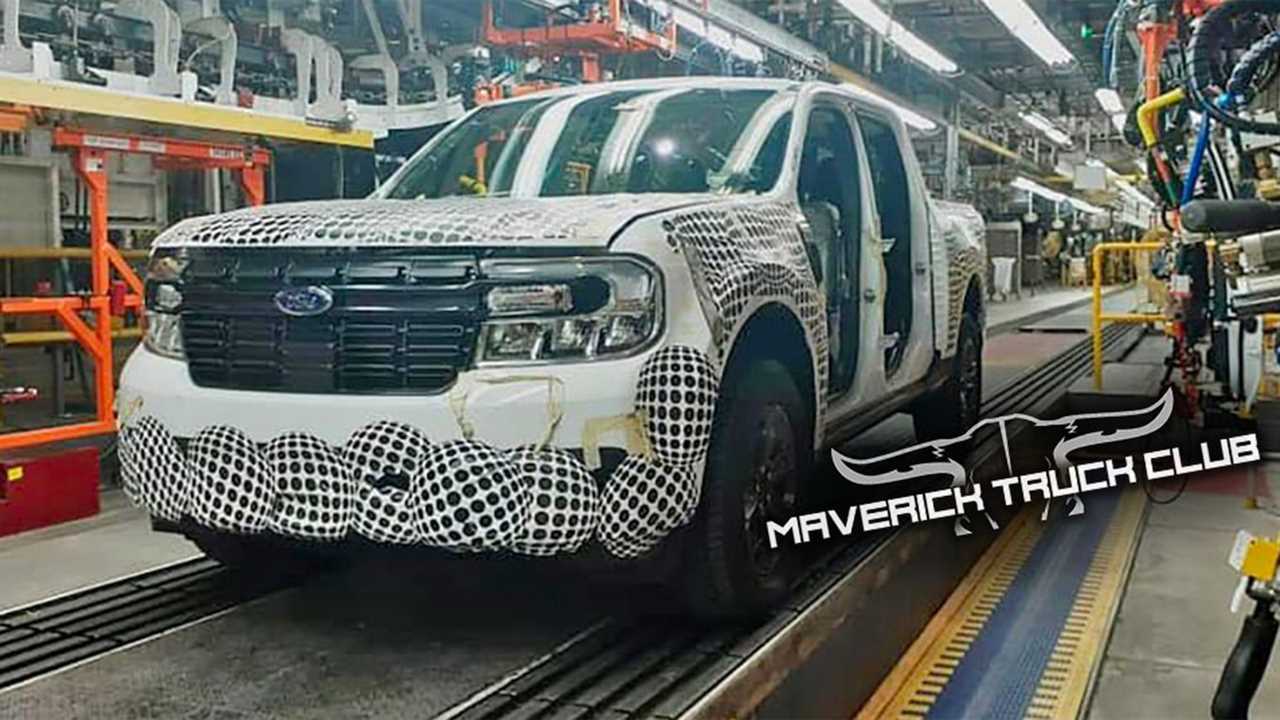 2022 Ford Maverick spy photo