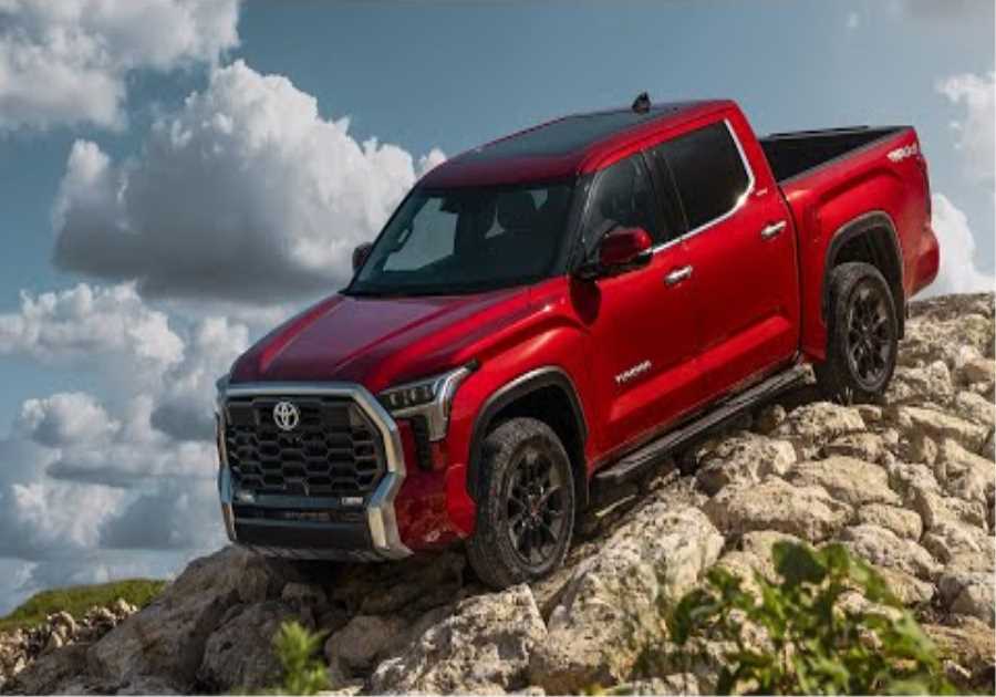 2022 Toyota Tundra First Look | 24/7 Cars